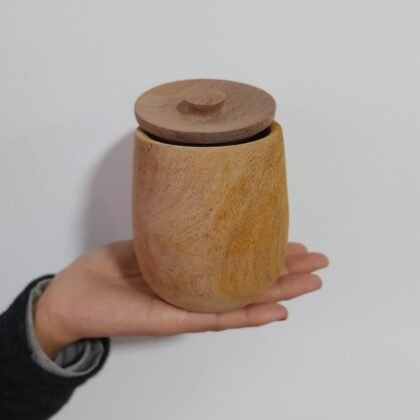 Yerbera o Azucarera en madera