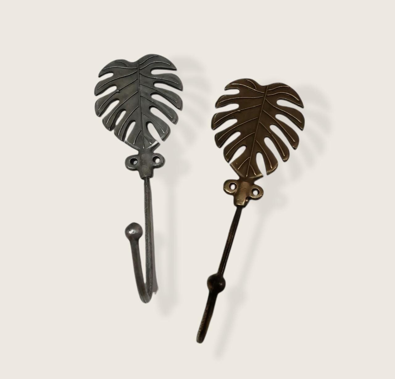 Percha hoja metal 17cm